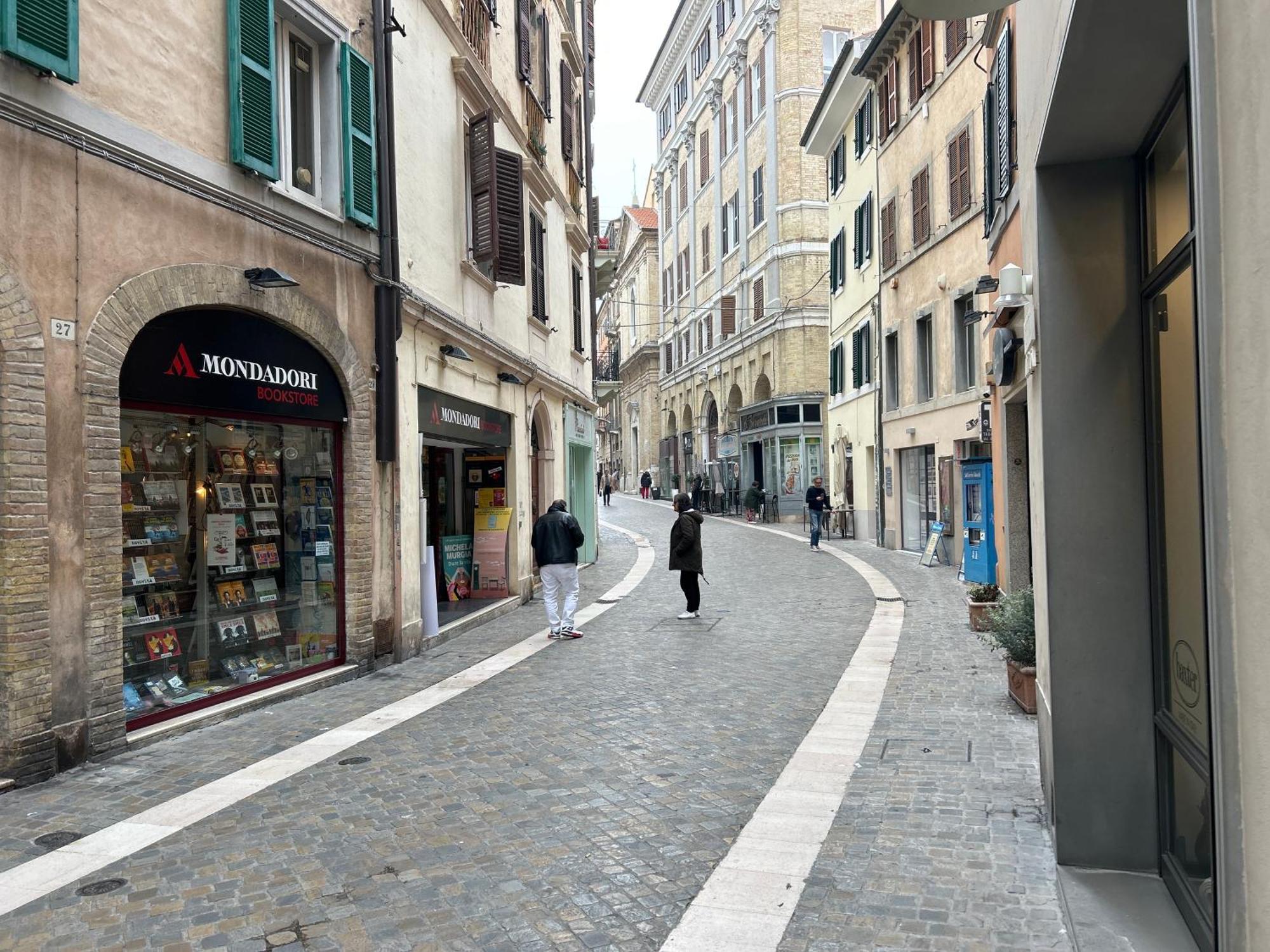 Ankon Apartments Palazzo Mazzini Ancona Exterior photo